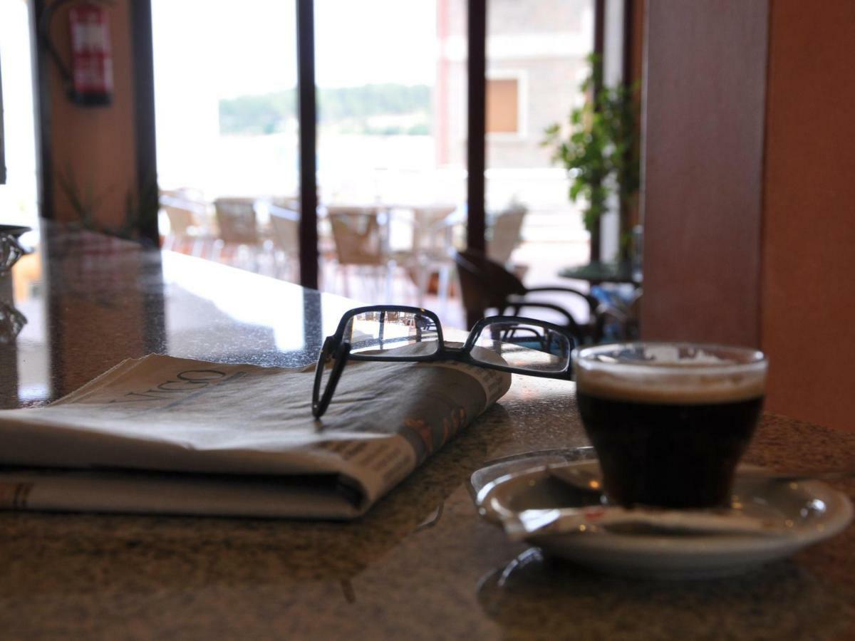 Hostal Mourelos O Grove Εξωτερικό φωτογραφία