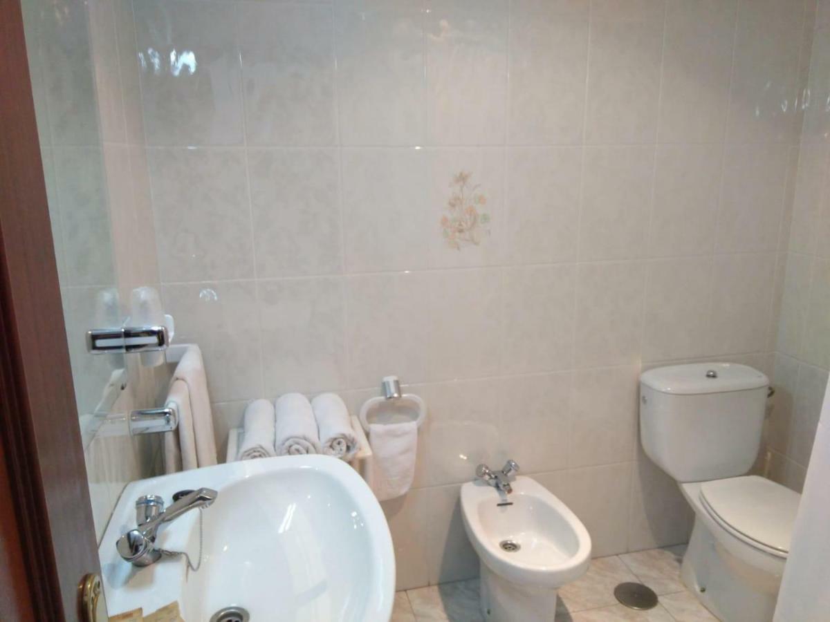 Hostal Mourelos O Grove Δωμάτιο φωτογραφία